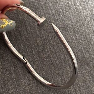 Juste En Clou Nail Silver Stainless Steel Waterproof Minimalist Bracelet